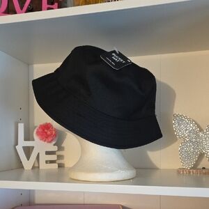 😍 Black Bucket Hat for Women